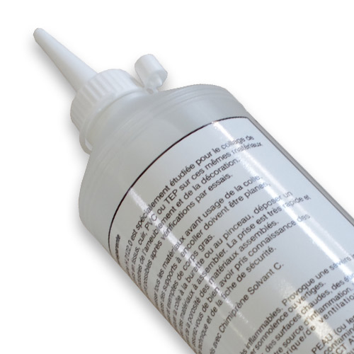 Durchsichtiger Klebstoff für Fertigstellung in Flasche